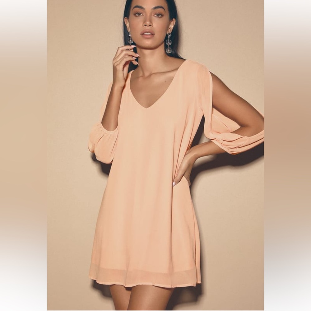 Lulu’s Long Open Sleeve Blush Dress